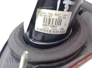 Nissan 22844682 piloto trasero 89071063 qashqai /