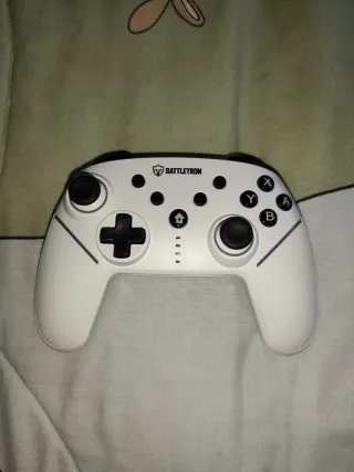 Mando Battletron Blanco