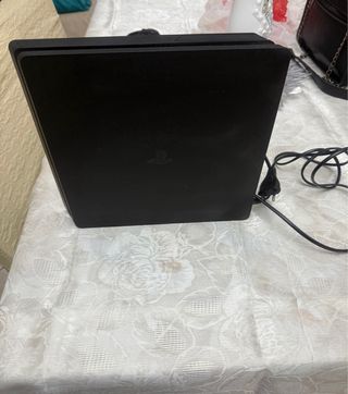 Playstation 4 Slim Nera