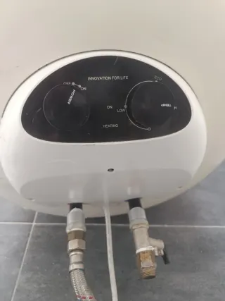 Calentador Eléctrico Beko Blanco