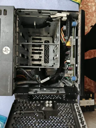 HP Microserver G7 Servidor Negro