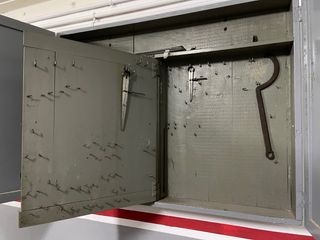 Armario de garaje para herramientas