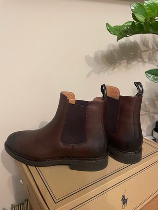 Botines de cuero marrones