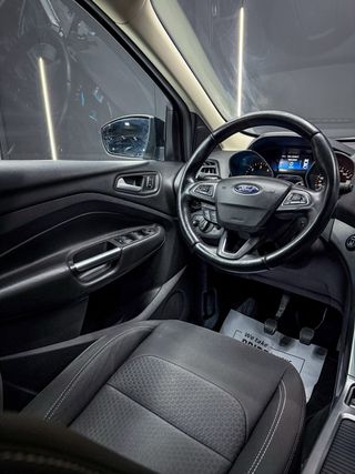 Ford Kuga BUSSINES