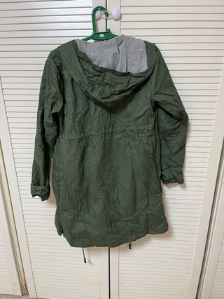 Parka premamá con porta bebés verde