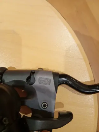 Manetas XT M735 Cambios y Frenos