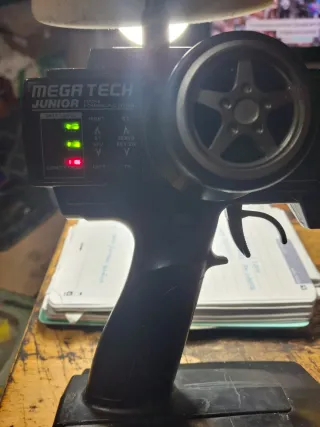 Mando RC Mega Tech Junior,futaba