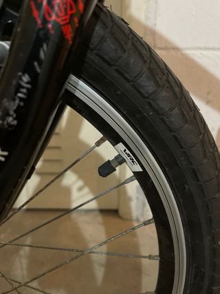 Bicicleta infantil WRC Sputnik Roja