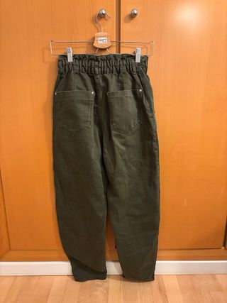 Pantalón Zara Talla 36 Verde Militar