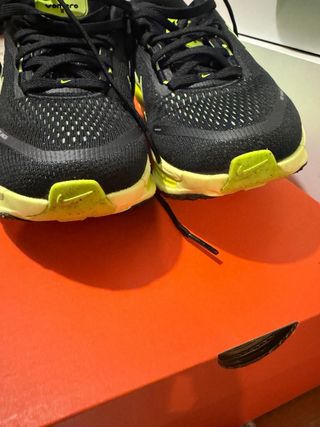 Zapatillas Nike Vomero 18 Running 38