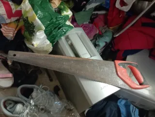 Sierra de corte manual