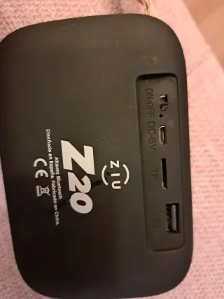 Altavoz Bluetooth Negro .