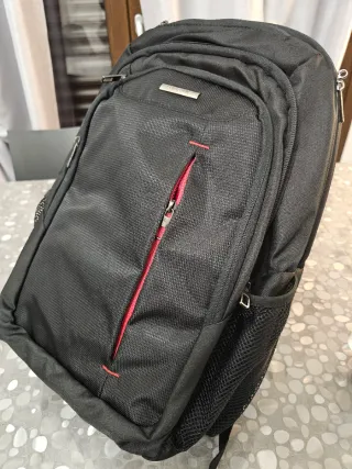 Zaino Samsonite porta PC nero e rosso