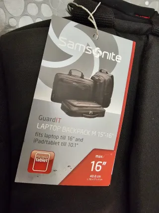 Zaino Samsonite porta PC nero e rosso