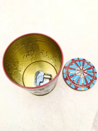 Caja de música carrusel vintage