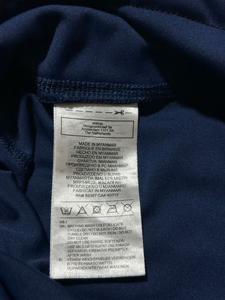 Short deportivo Adidas azul Aeroready · Talla M ·