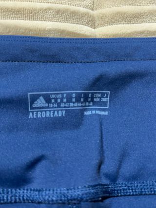 Short deportivo Adidas azul Aeroready · Talla M ·