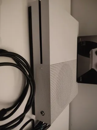 Xbox One Elite Controller + Consola