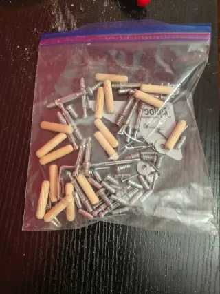 Estantería BILLY IKEA con puertas