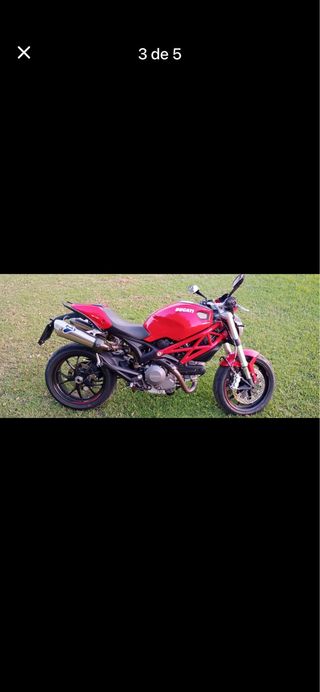 Ducati Monster 796 Roja ABS limitada A2