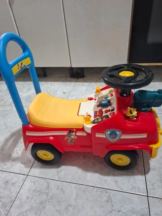 Correpasillos infantil rojo y azul