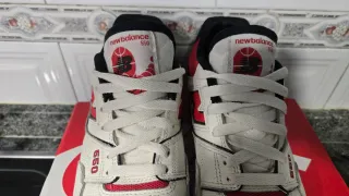 New Balance 550 Blanco y Rojo