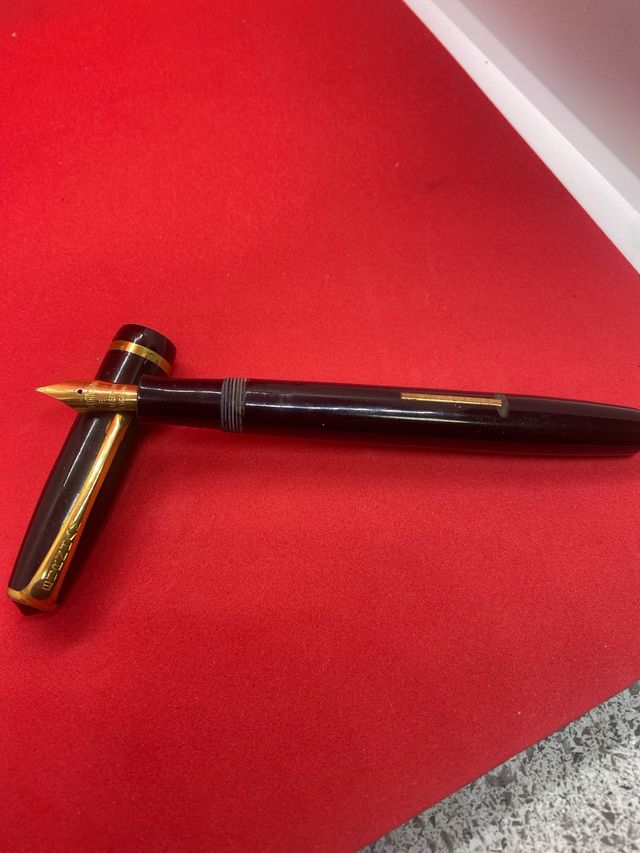 Estilografica Burnham England