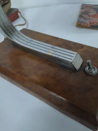 Lámpara de mesa Art Deco años 30.