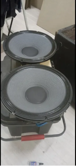 OCASIÓN!! 2 Subgraves RCF ART905 (sin altavoces)