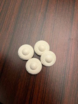 4 Bottoni Vintage Bianchi