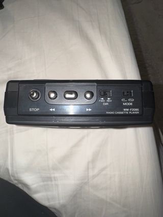 Sony Walkman WM-F2085 Radio Cassette FM/AM