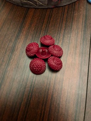 Bottoni vintage rossi