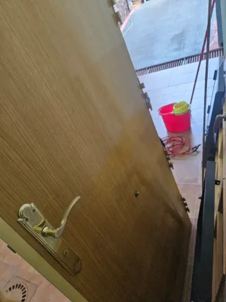 Puerta blindada madera con marco