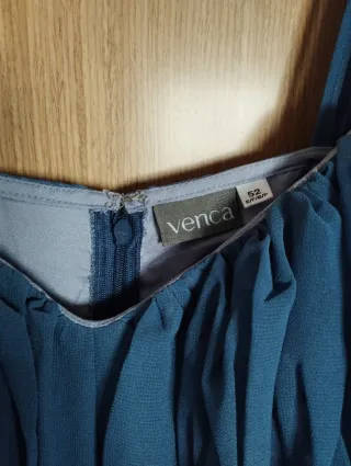 Vestido azul con pedrería