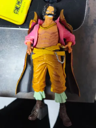 Figura Gold Roger One Piece