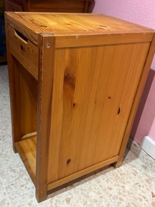 Mueble de madera