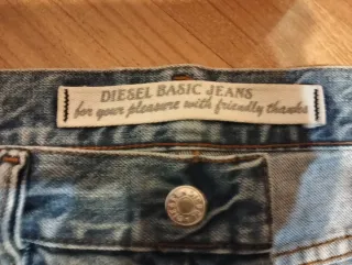 Jeans Diesel Basic Uomo Blu. Taglia 34 americana