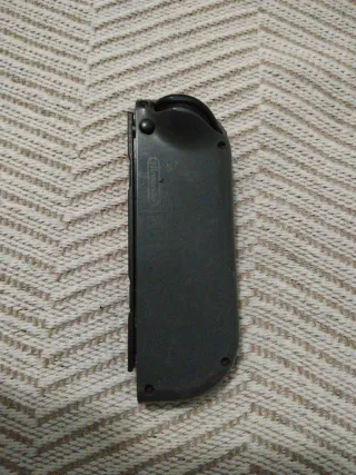 Mando Nintendo Switch (no sé si funciona)