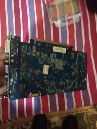 Tarjeta Gráfica ASUS