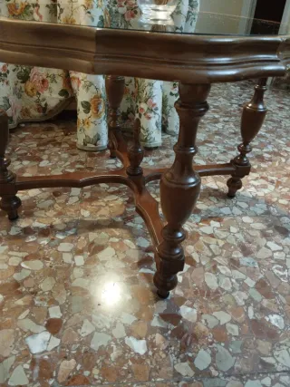 Mesa auxiliar madera y cristal