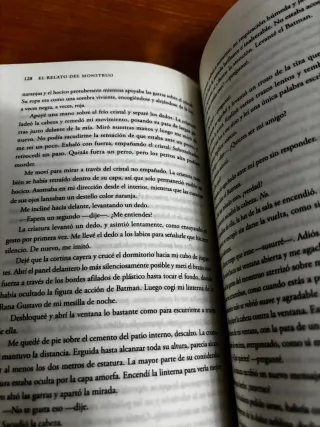 Libro El Relato Del Monstruo de Shaun Hamill