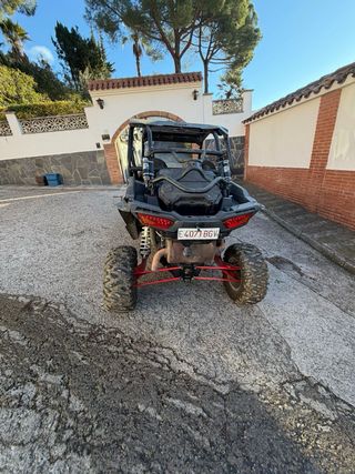 Polaris RZR 1000