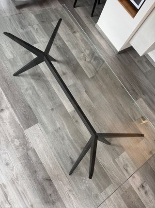 Tavolo Kent Calligaris in Vetro e basamento legno