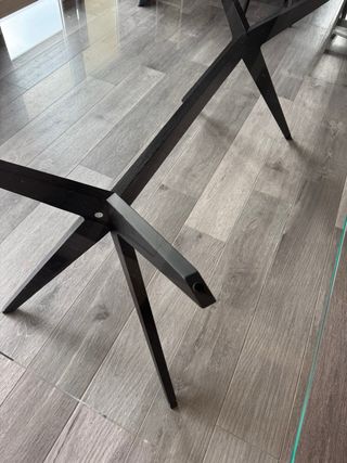 Tavolo Kent Calligaris in Vetro e basamento legno