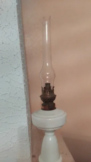 Lámpara de aceite de cristal y metal