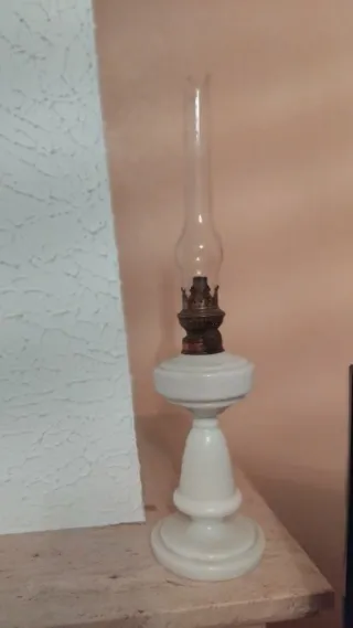 Lámpara de aceite de cristal y metal