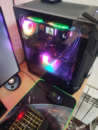 Montaje y configuración de PCs a medida