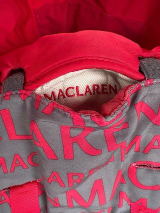 Silla de paseo Maclaren roja