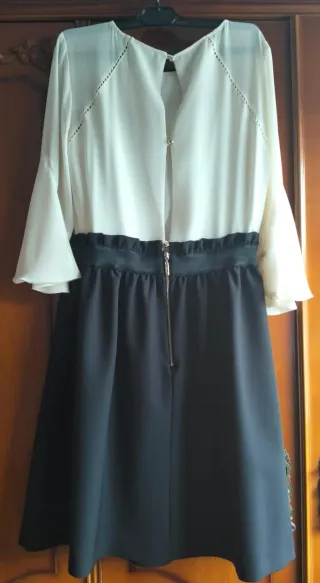 Vestido blanco y negro