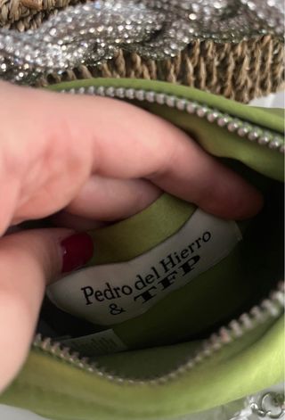 Bolso Pedro del Hierro verde con cadena